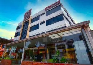 Hotel la Giralda - Ibarra