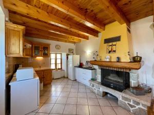 Maisons de vacances Gite Saint-Paul-de-Tartas, 3 pieces, 6 personnes - FR-1-582-295 : photos des chambres