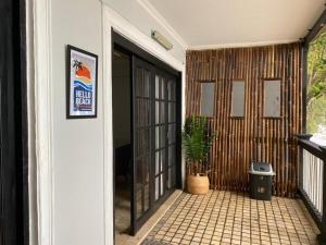 Villa Lippo carita langsung pantai 3bedroom