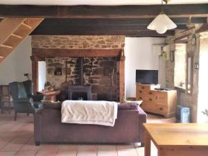 Maisons de vacances Tranquil holiday home in Auriac with garden : photos des chambres