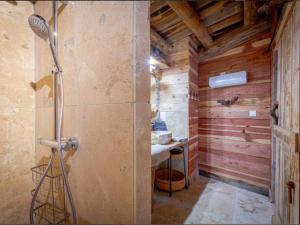Maisons de vacances Gite Crouy-sur-Cosson, 4 pieces, 6 personnes - FR-1-491-312 : photos des chambres