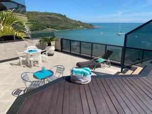 Cobertura Duplex Beira Mar Praia do Morro, Guarapari