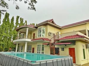 Yussy Homestay at Afamosa Bungalow
