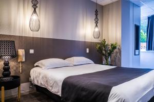 Hotels Logis Hotel-Restaurant Le Commerce : photos des chambres