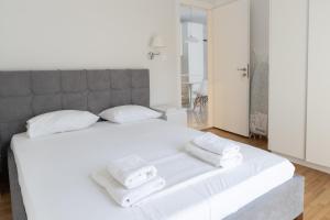 One-Bedroom Apartment room in Acropolis Urban Life