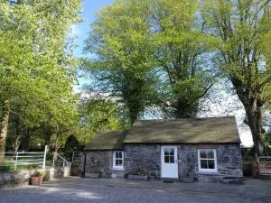 Roberts Yard Country Cottage - Bennettsbridge