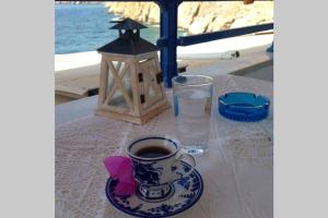 Great sea-view apartment.