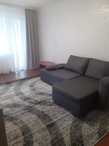 Двокімнатні апартаменти в парковій зоні,провулок Бульварний,12 ,два великих Смарт TV, преміум підписки YouTube та онлайн-кінотеатрів,ЗВІТНІ Д