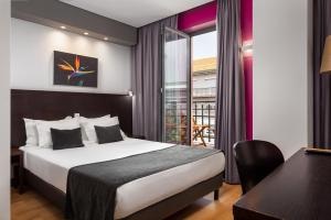 Deluxe Double Room with Balcony room in Hotel Luena