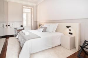 Noronha Lima Boutique Hotel by HostWise