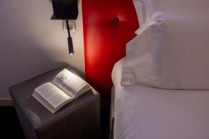 Hotels Kyriad Frejus - Centre : photos des chambres