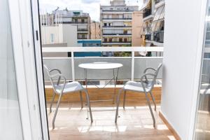 La Perla Apartments