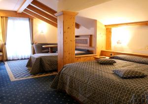 Junior Suite with Balcony