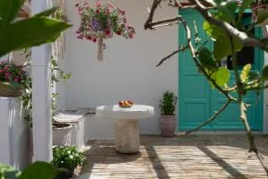 Xerolithia Guesthouse - Donoussa