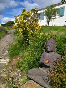Les Chemins dAmbre et Thaïs