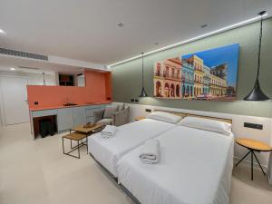 Junior Suite room in Gran Marina Suites