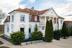 Villa Lilith Smart - Rust