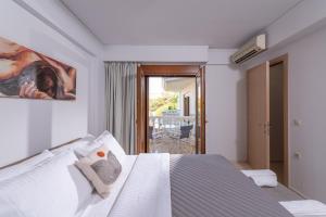 H Experience Seaside Luxury Boutique Apartment