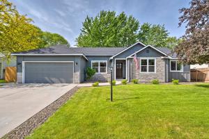 Family-Friendly Meridian Home 13 Mi to Boise