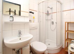 Badestra_e 80_ Whg_ 8_ Goting Hus