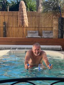Villas Little Boheme, luxe, piscine, SPA, tout a pied, Port Grimaud : photos des chambres