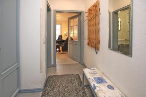 Gmelinstra_e 12_ Whg_ 9_ Haus Meer