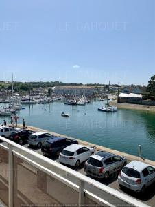 Appartements Un balcon sur le port : photos des chambres