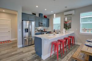 Sea Swept Mermaid Oyhut Bay Seaside Village