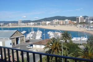 Apartaments la Catifa now with ELEVATOR!!!