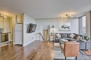 7th-Floor Omaha Condo with Balcony and Park Views