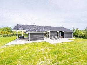 6 person holiday home in Tarm