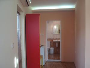 Mania Guest House