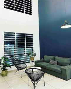 Fifteen Famiglia Malacca - Homestay