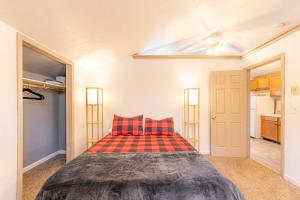 Quaint condo retreat 12 Ridgeview Condo