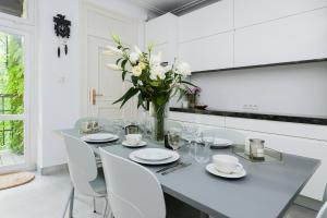 Syncret Apartment - LoftAffair