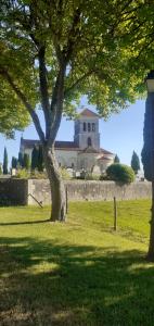 Maisons d'hotes Maison blanche : Chambre Double avec Salle de Bains Privative