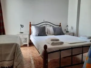 Maria's Village Home - Glinádhon