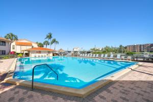 Villa on Point Brittany 5