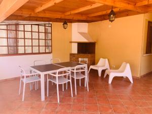 Villa Ciuri di fronte al mare