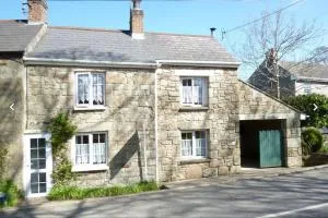 Lovely Cornish cottage in small village setting - Saint Hilary