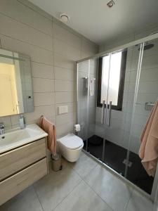 Villa moderna y con piscina privada