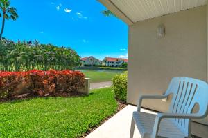 Vista Verde North 6-142