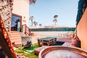 International Surf Camp ONLY SURF