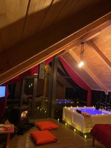 Seyr-i Cennet Dag Evleri