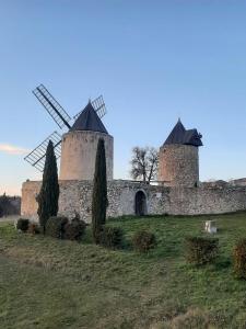 Appartements Le Logis des Templiers appartement climatise : photos des chambres