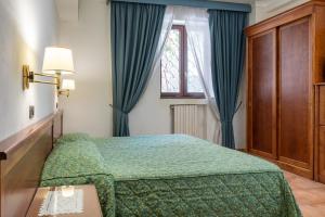 Standard Single Room room in Hotel Montana