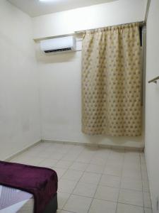 Homestay Kuala Terengganu near Batu Burok, Hospital HSNZ, KTCC Mall, Drawbridge C