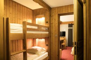 Hotels Les Cornettes : photos des chambres