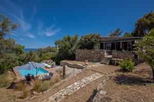 Villas Villa bodri, maison en pierre avec vue mer et piscine chauffee : photos des chambres