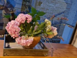 Garden Center Apartment